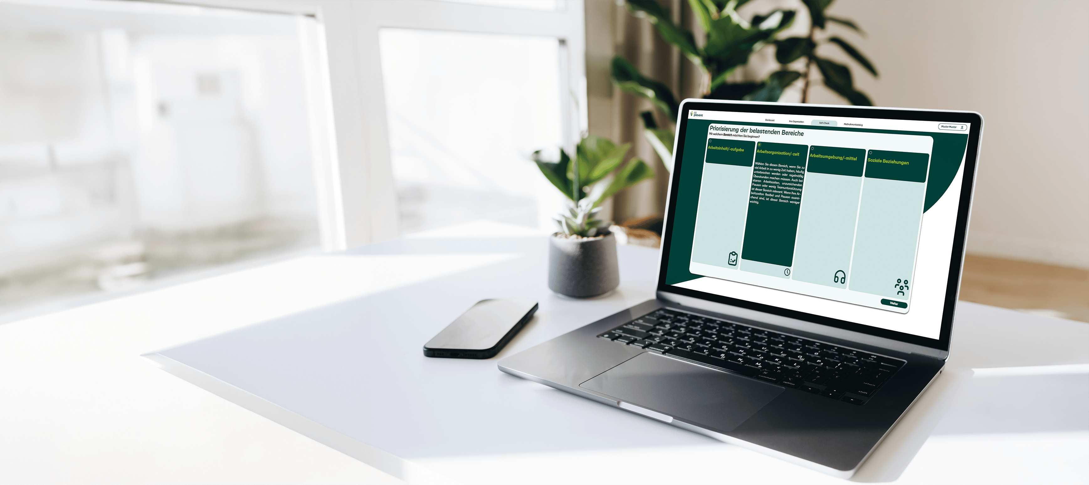 pria_psych_laptop_mockup